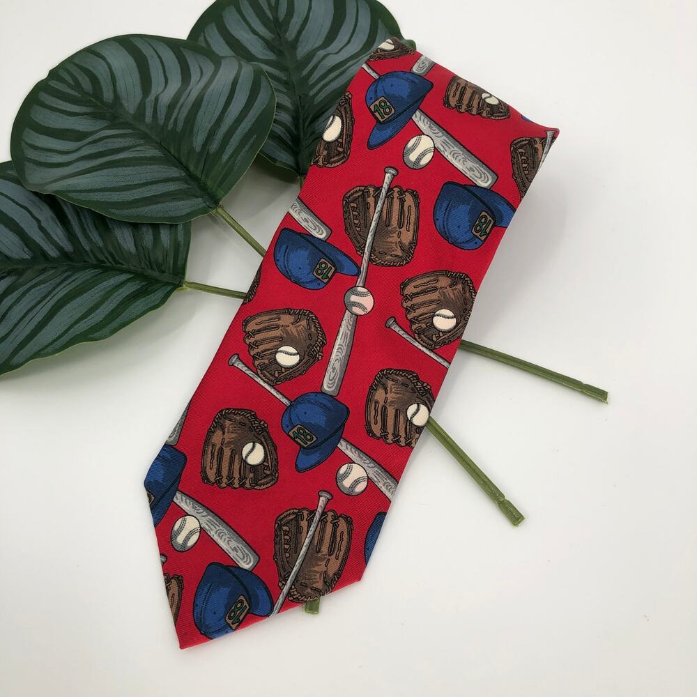 Gant Red White Blue Baseball Glove Mitt Bat Hat Novelty USA Made Silk Neck Tie